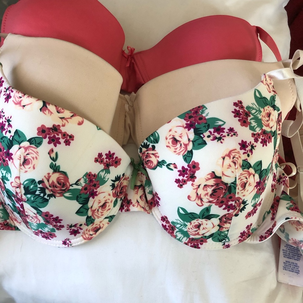 Simply stylish bras